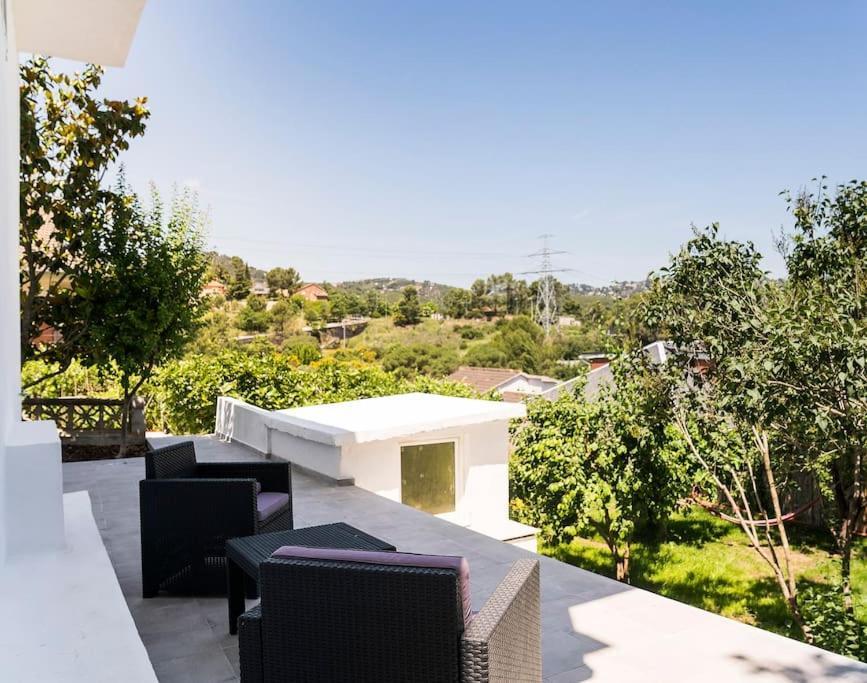 Vila 20 Min From Bcn- Charming House W/ Pool & Bbq Area Cervelló Exteriér fotografie