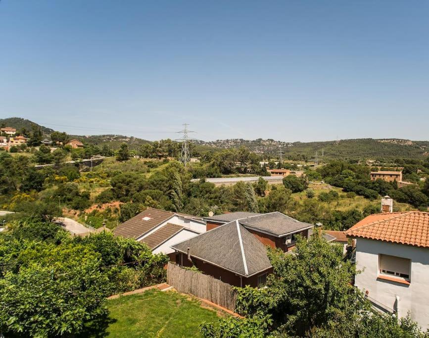 Vila 20 Min From Bcn- Charming House W/ Pool & Bbq Area Cervelló Exteriér fotografie