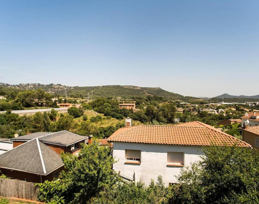 Vila 20 Min From Bcn- Charming House W/ Pool & Bbq Area Cervelló Exteriér fotografie
